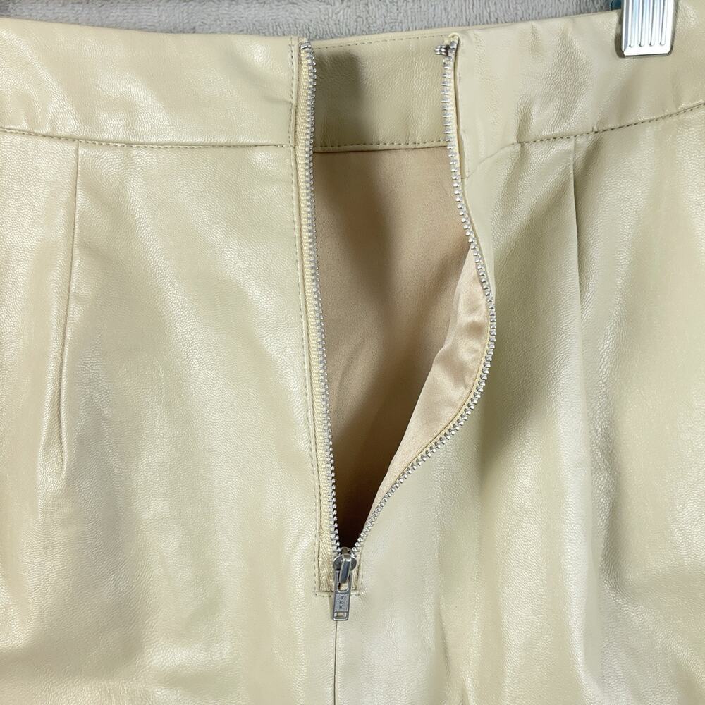 Majorelle Poseidon Skirt Ivory Vegan Leather Ruffle Small Revolve Sculptural - Picture 7 of 9